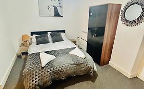 Luxury Studio Flat In Doncaster